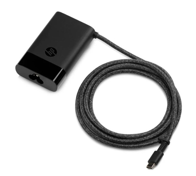 HP-671R3UT HP USB-C 65W-laptopoplader: compact, universeel, biedt snel opladen voor uw notebook en extra USB-A-poort voor het voeden van smartphones en accessoires.